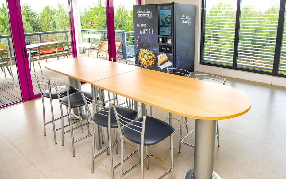 Picard mise sur la fin des cantines avec ses distributeurs automatiques de repas