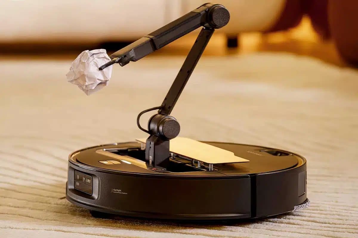 Oui, les robots aspirateurs ont maintenant des bras !