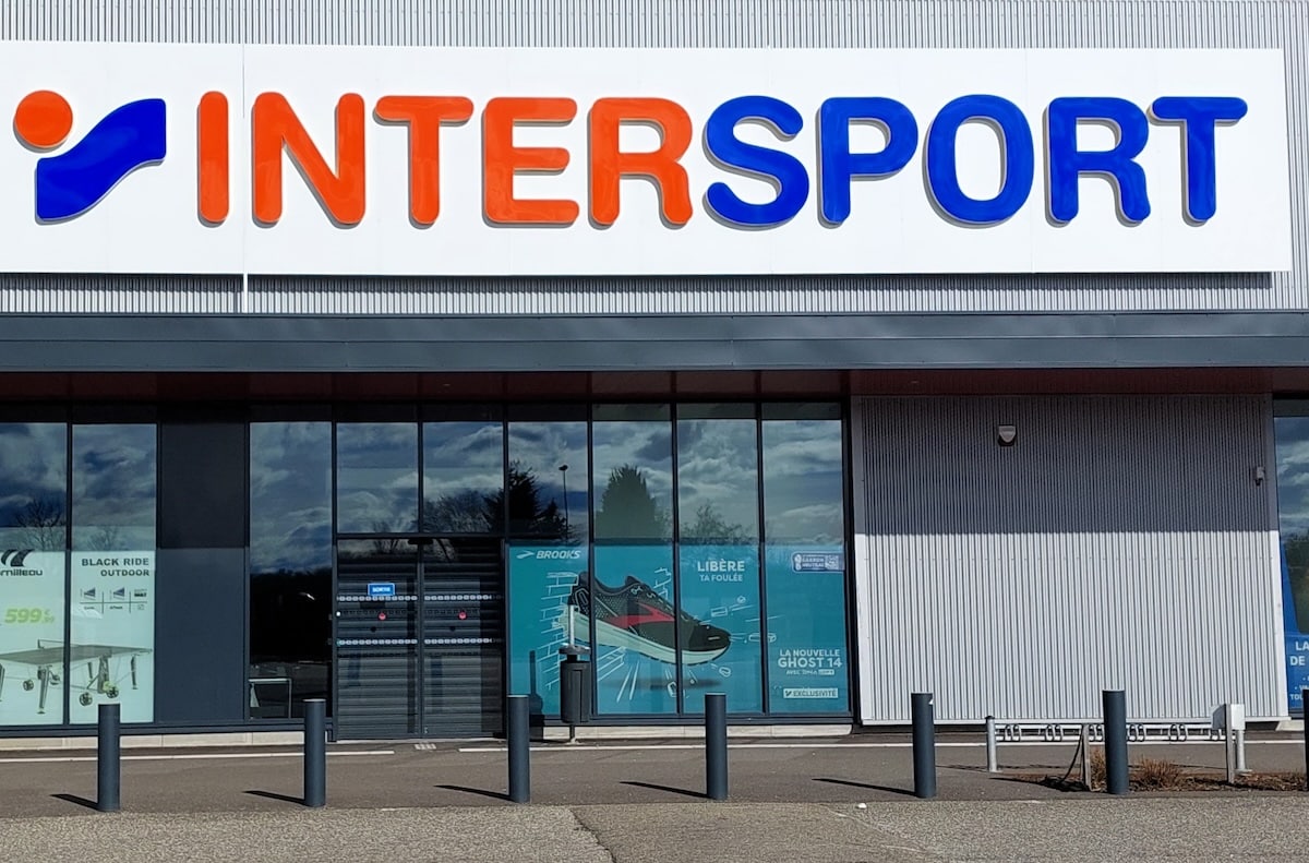 Intersport déclare la guerre à Décathlon