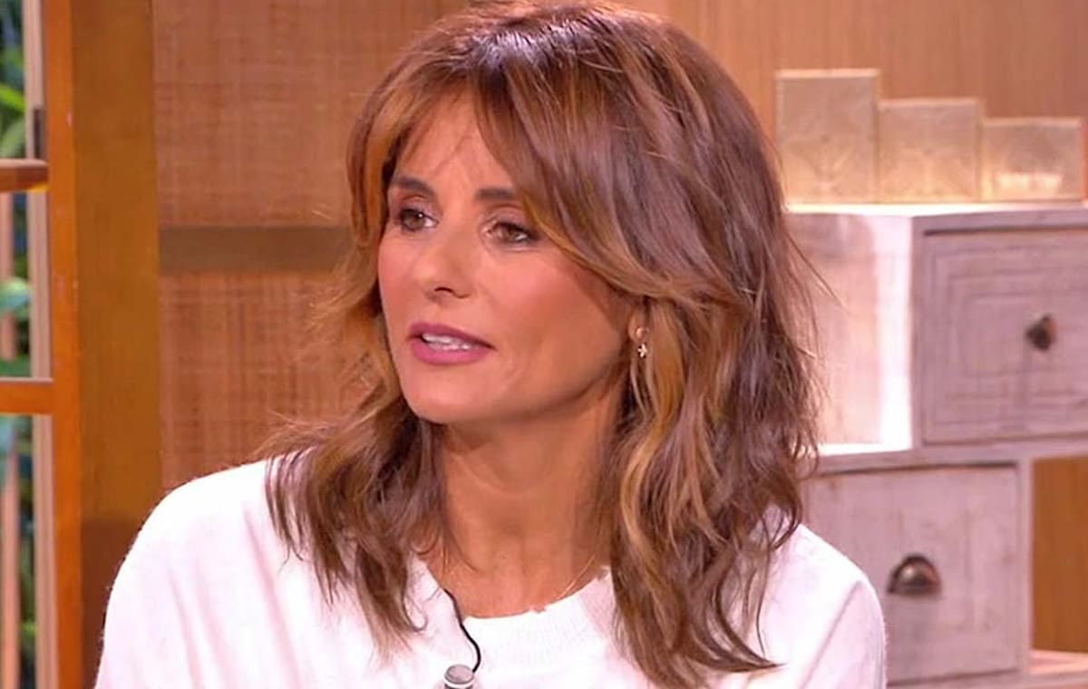 Combien gagne Faustine Bollaert ?