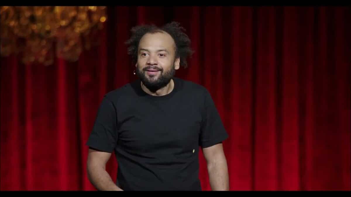 Combien gagne Fabrice Éboué ?