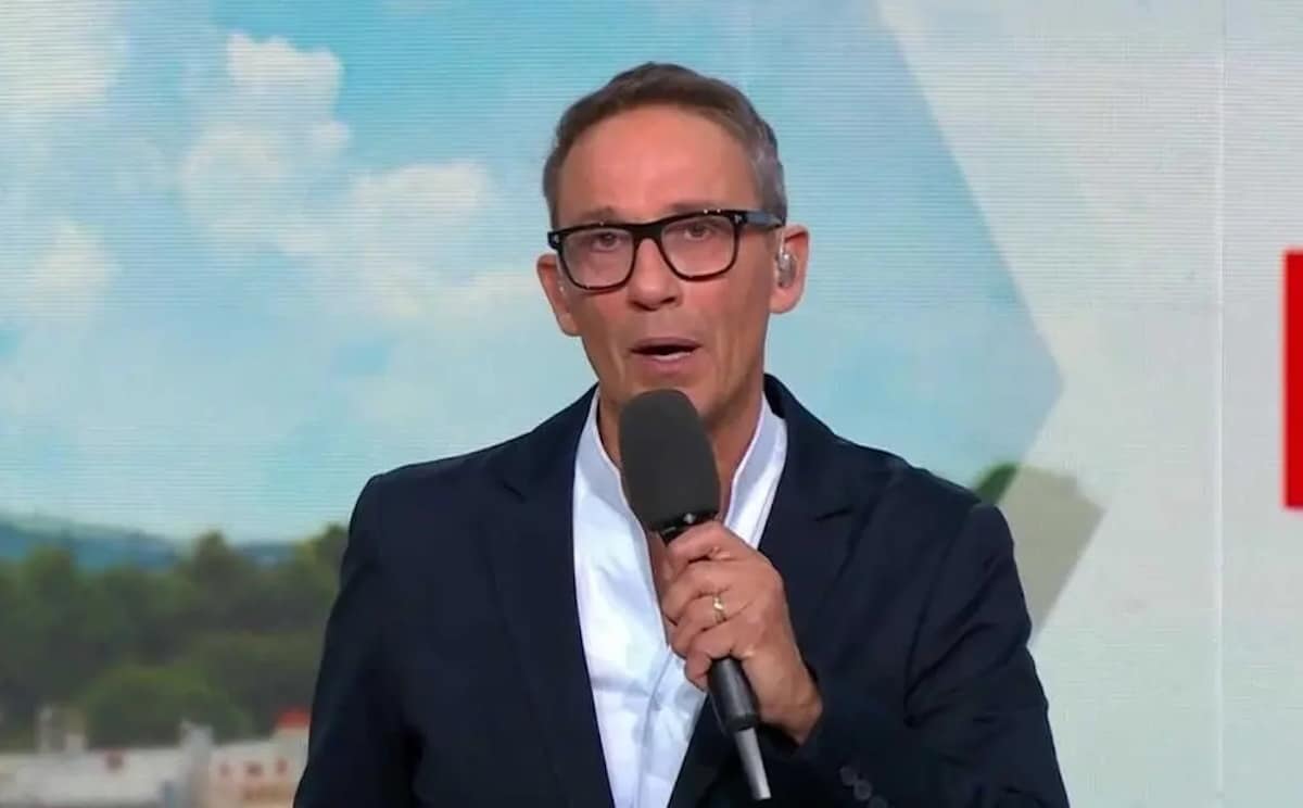 Combien gagne Julien Courbet ?