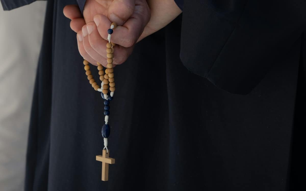 Combien gagne un prêtre ?